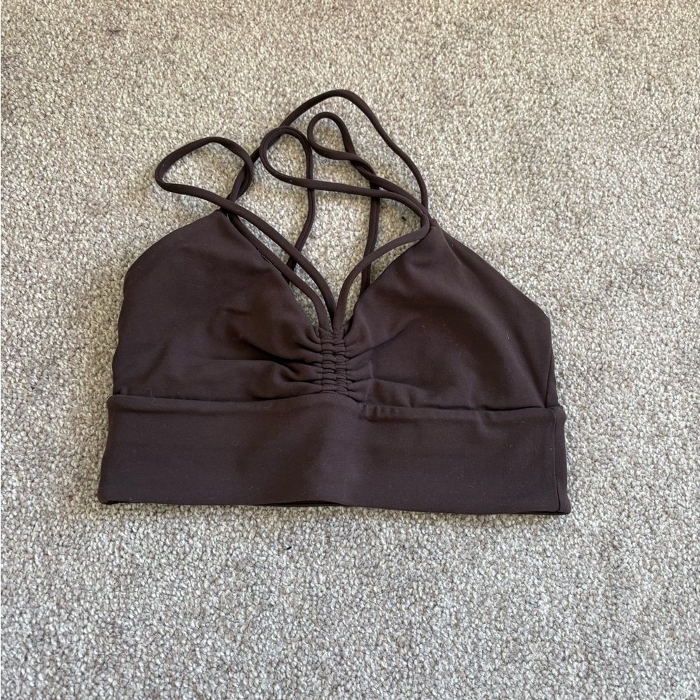 Lululemon Nulu Strappy V-Neck Yoga Bra Size 4 Espresso